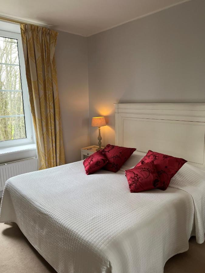 Grand Hotel "Chateau De Sully" - Piscine & Spa -Teritoria Sully  Exterior foto