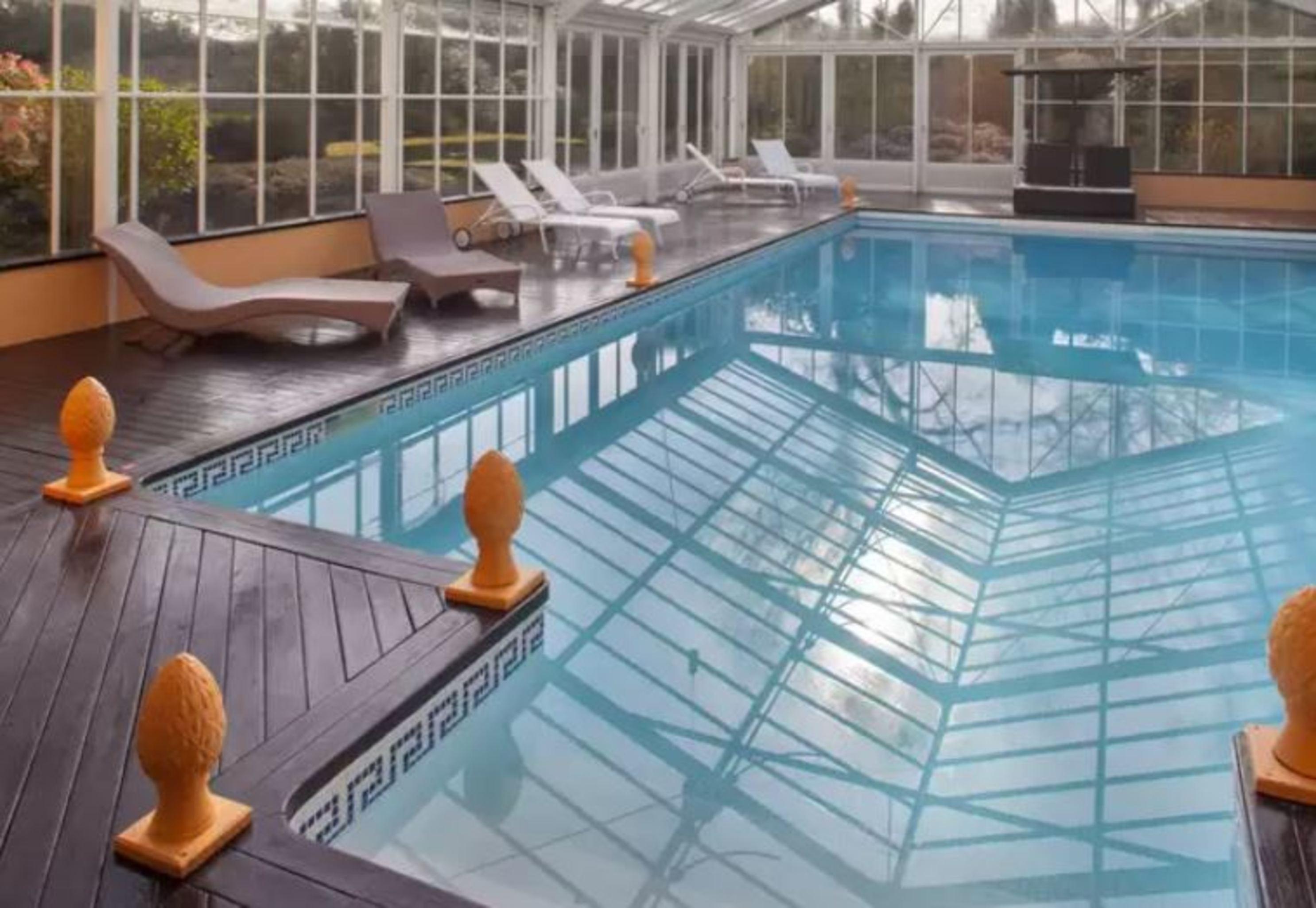 Grand Hotel "Chateau De Sully" - Piscine & Spa -Teritoria Sully  Exterior foto