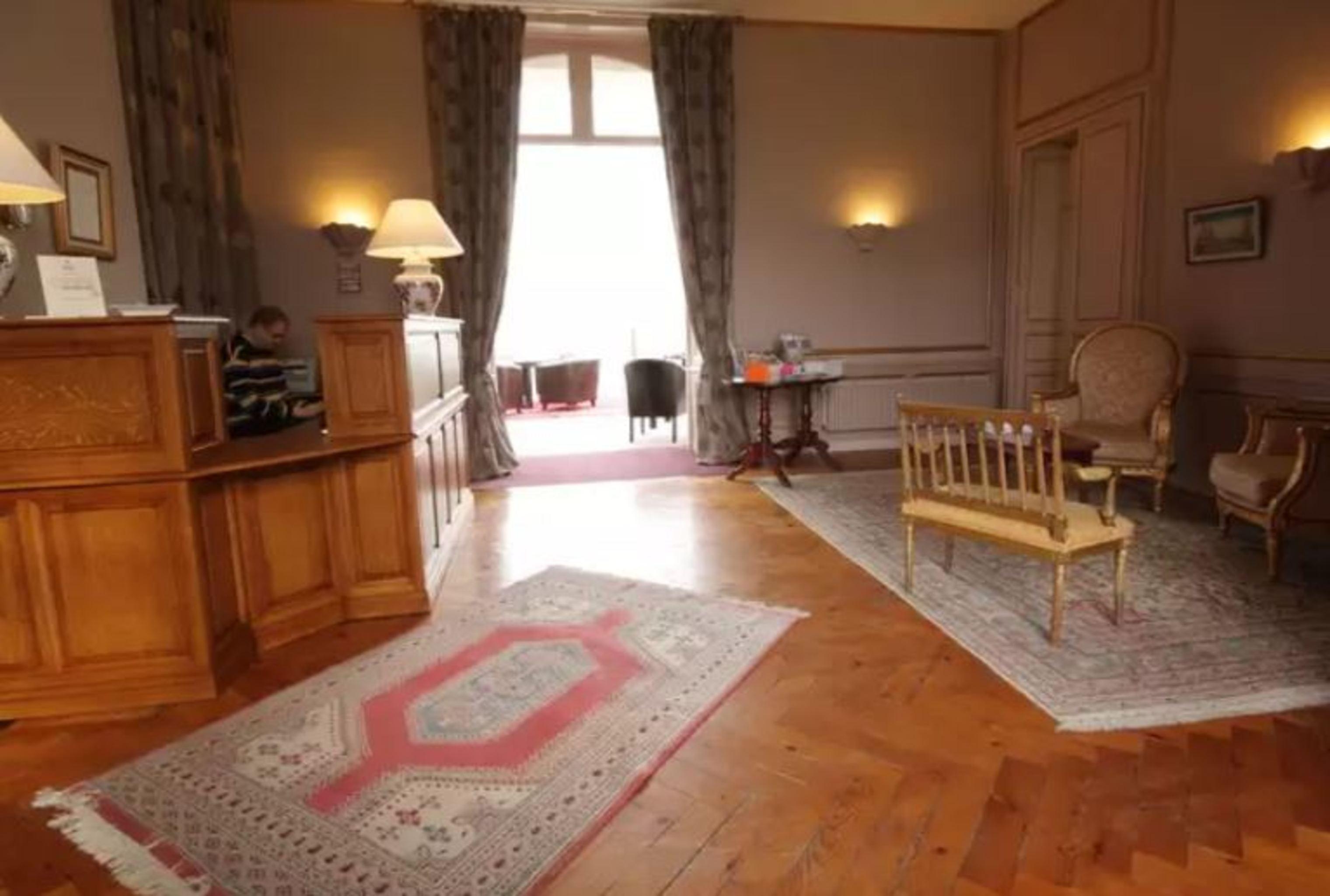 Grand Hotel "Chateau De Sully" - Piscine & Spa -Teritoria Sully  Exterior foto
