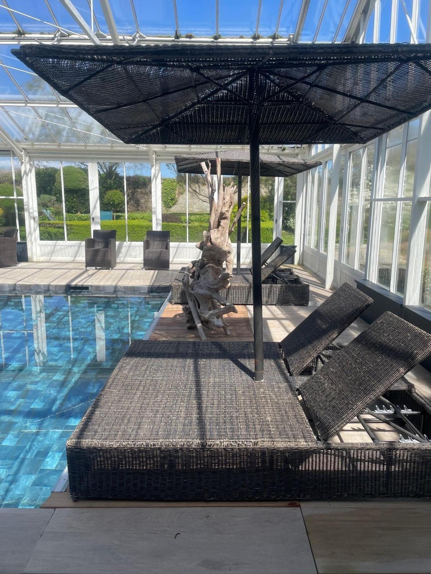 Grand Hotel "Chateau De Sully" - Piscine & Spa -Teritoria Sully  Exterior foto
